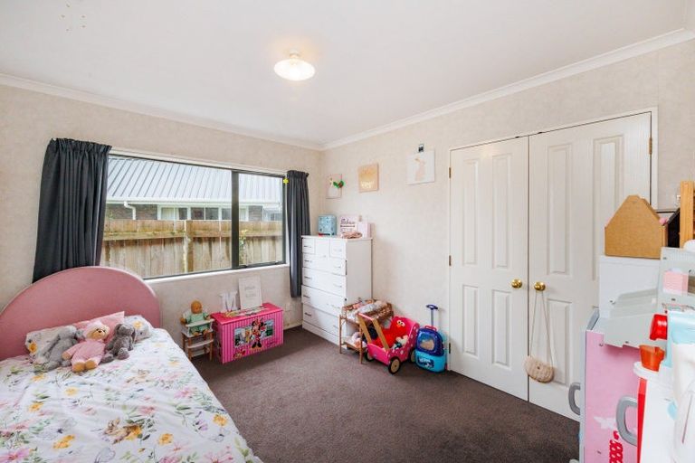 Photo of property in 12 Colorado Crescent, Milson, Palmerston North, 4414