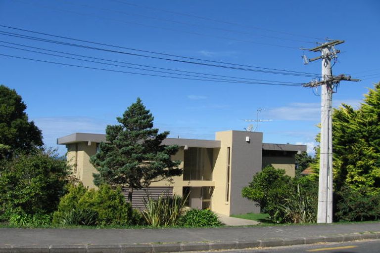 Photo of property in 36 Rock Isle Road, Torbay, Auckland, 0630