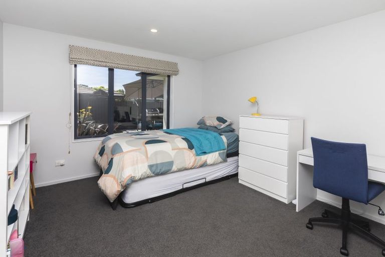 Photo of property in 26 Rue De La Mare, Parklands, Christchurch, 8083