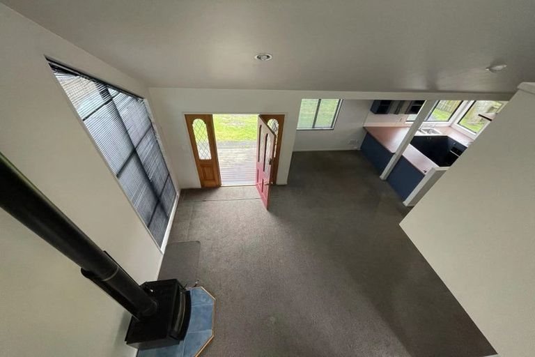 Photo of property in 6 Tokay Place, Huapai, Kumeu, 0810