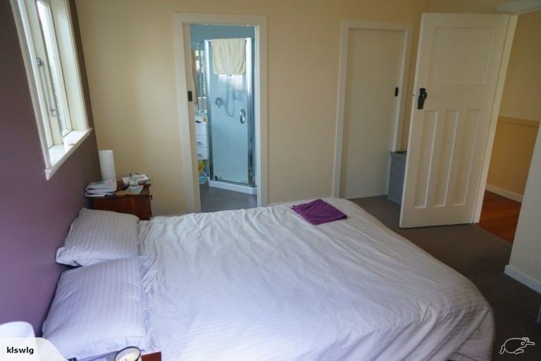 Photo of property in 191 Seatoun Heights Road, Miramar, Wellington, 6022