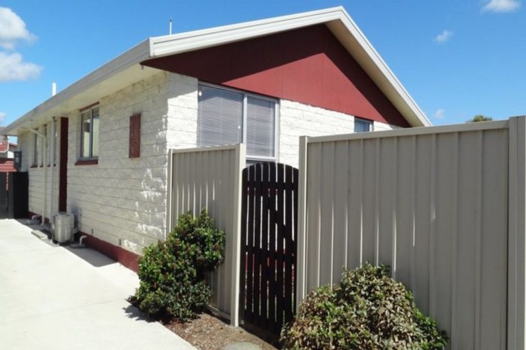 Photo of property in 12 Saint Lukes Street, Woolston, Christchurch, 8062