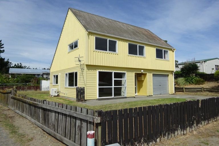 Photo of property in 113 Koputara Road, Himatangi Beach, Foxton, 4891