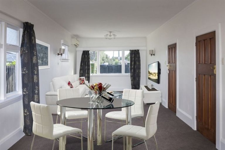 Photo of property in 1/24 Plynlimon Road, Fendalton, Christchurch, 8052