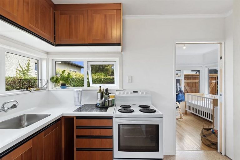 Photo of property in 1/30 Ngataringa Road, Devonport, Auckland, 0624