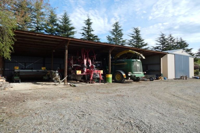 Photo of property in 210 Spur Road, Hadlow, Timaru, 7975