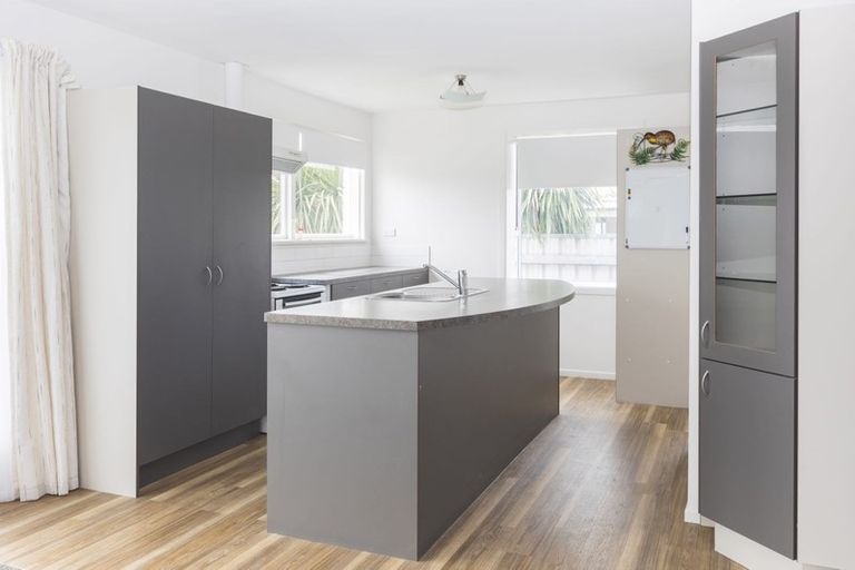 Photo of property in 12 Pandora Street, North New Brighton, Christchurch, 8083