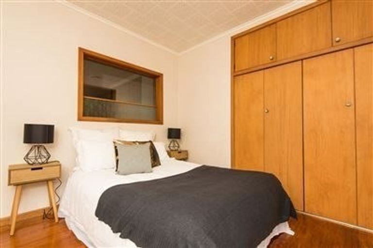 Photo of property in 74 Dowse Drive, Maungaraki, Lower Hutt, 5010