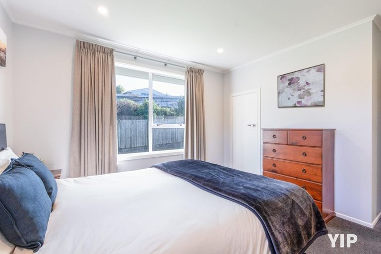 Photo of property in 8 Cunliffe Street, Johnsonville, Wellington, 6037