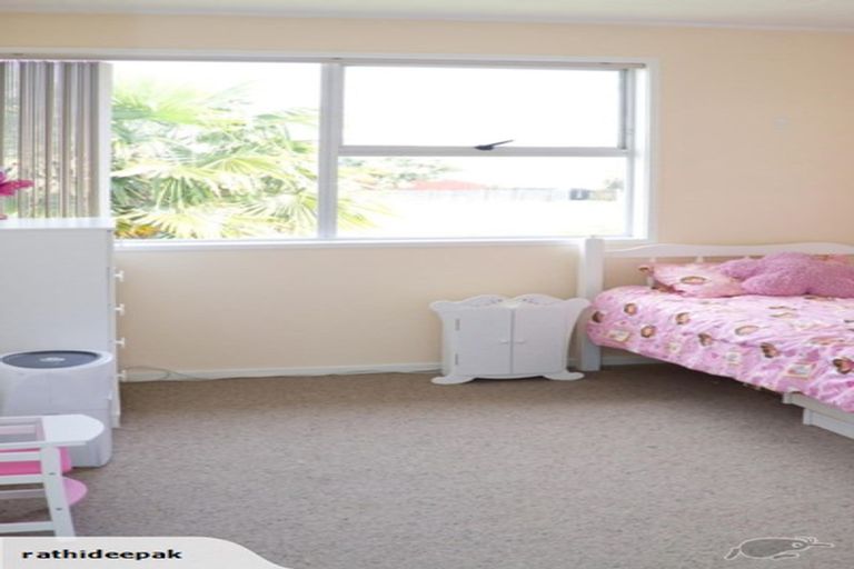 Photo of property in 34 Aarts Avenue, Manurewa, Auckland, 2102