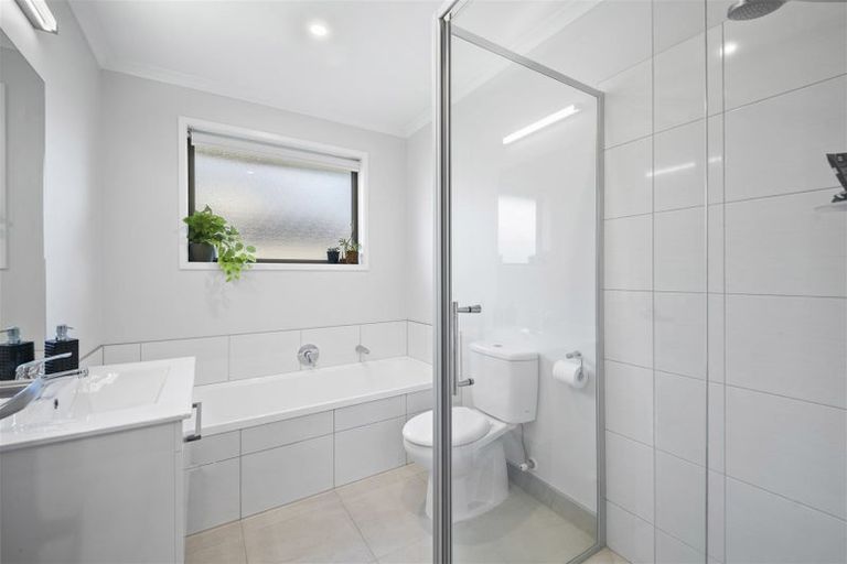 Photo of property in 13 Harris Place, Pokeno, 2402