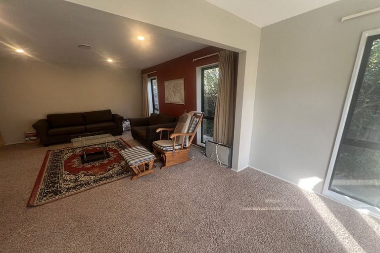 Photo of property in 93 Apsley Drive, Avonhead, Christchurch, 8042