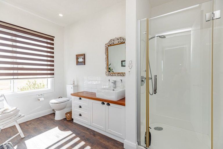 Photo of property in 104 White Rock Road, Martinborough, 5781