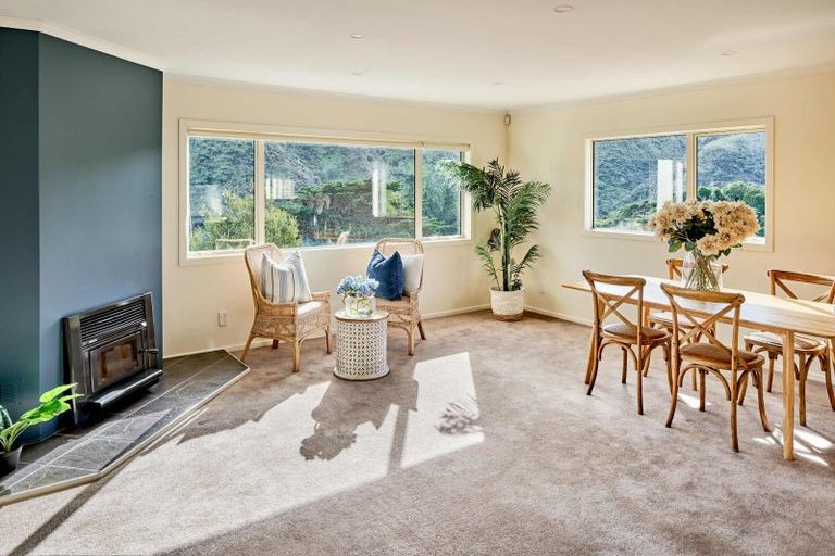 Photo of property in 999 Moonshine Road, Judgeford, Porirua, 5381