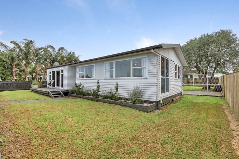 Photo of property in 37c Pyle Road West, One Tree Point, 0118