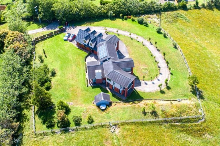 Photo of property in 260 State Highway 16, Kumeu, 0892