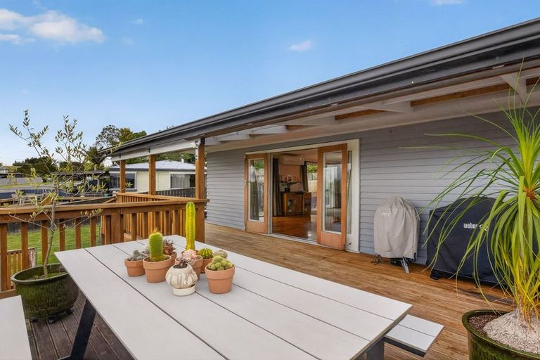 Photo of property in 99 Gillies Avenue, Taupo, 3330