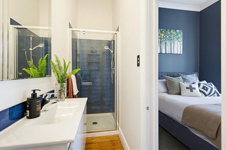 Photo of property in 39 Tanera Crescent, Brooklyn, Wellington, 6021