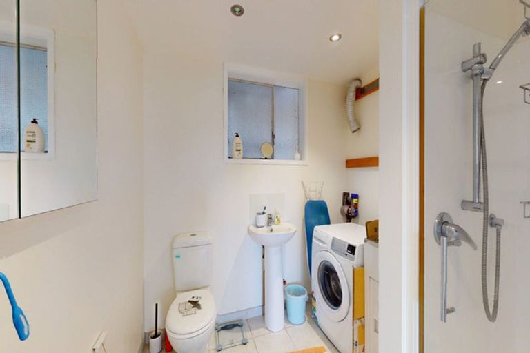 Photo of property in 7/26 Normanby Street, Newtown, Wellington, 6021