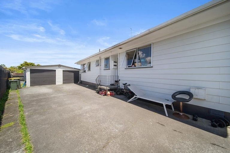 Photo of property in 16 Palermo Place, Clover Park, Auckland, 2023