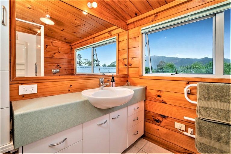 Photo of property in 18 Given Grove, Pauanui, Hikuai, 3579