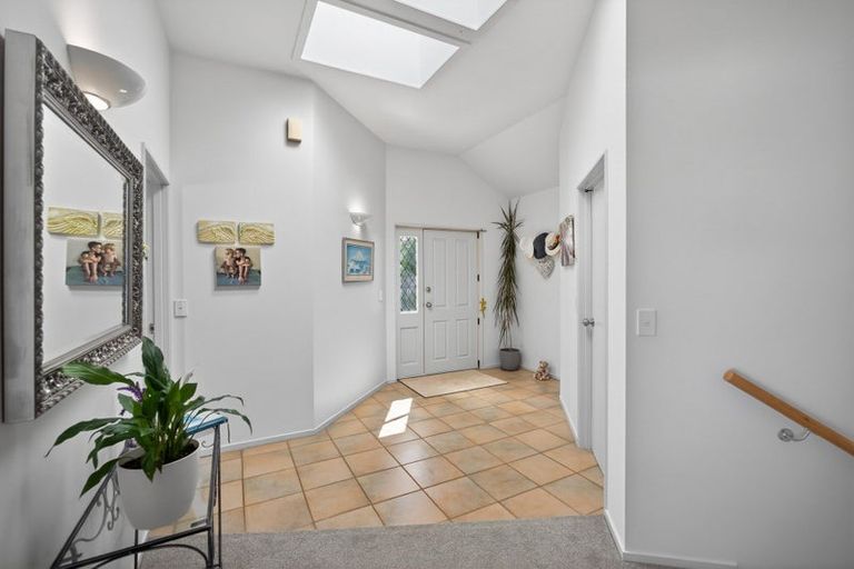 Photo of property in 18 Ledbury Road, Atawhai, Nelson, 7010