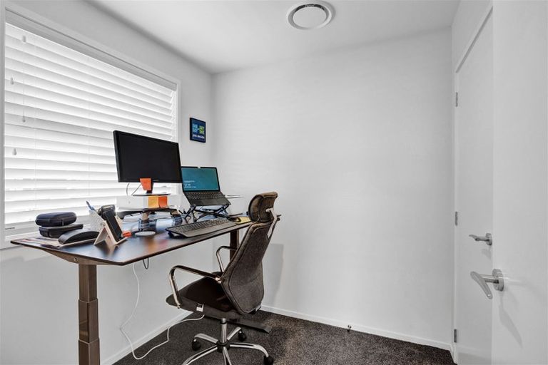 Photo of property in 23 Papawhero Drive, Bell Block, New Plymouth, 4312