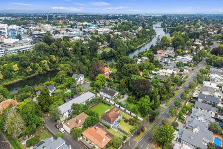 Photo of property in 215 River Road, Claudelands, Hamilton, 3214