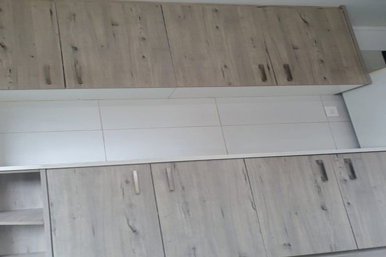 Photo of property in 208 Don Buck Road, Massey, Auckland, 0614