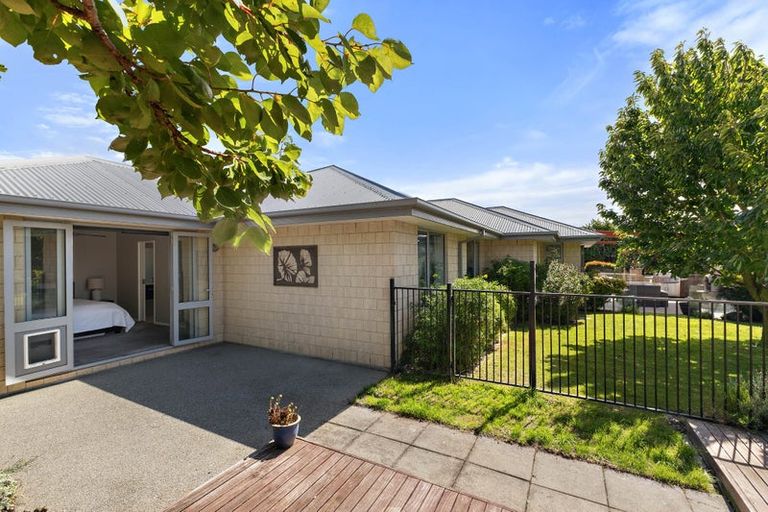 Photo of property in 7 Binyon Place, Rolleston, 7614