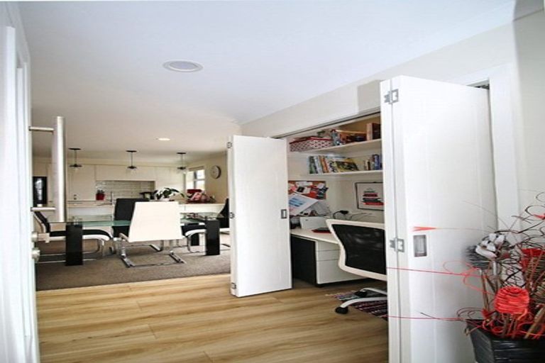 Photo of property in 14 Toi Place, Papamoa, 3118