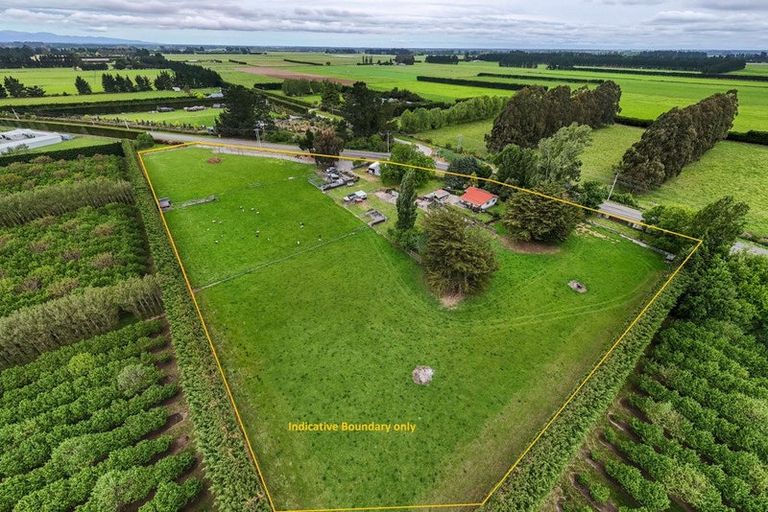 Photo of property in 2920 Tram Road, West Eyreton, Rangiora, 7475