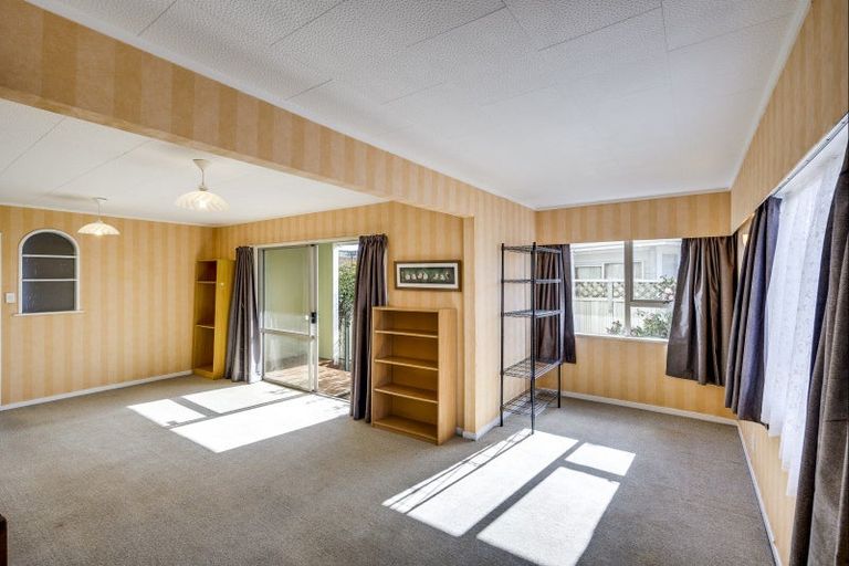 Photo of property in 16a Rata Street, Taradale, Napier, 4112