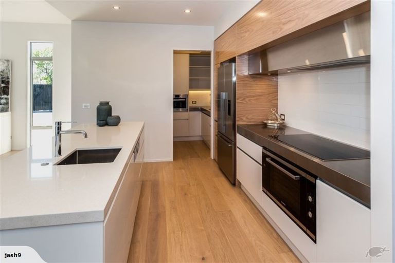 Photo of property in 24b Mansfield Avenue, St Albans, Christchurch, 8014