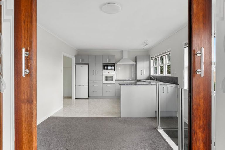 Photo of property in 325 Rodney Street, Wellsford, 0900
