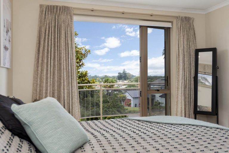 Photo of property in 1 Ladera Mews, Bethlehem, Tauranga, 3110