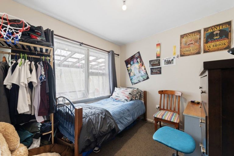 Photo of property in 174 Shortland Street, Aranui, Christchurch, 8061