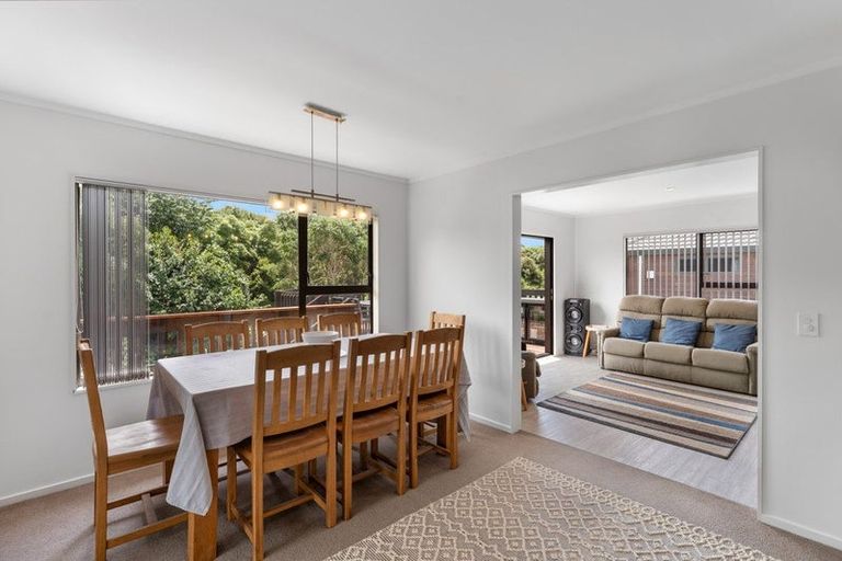 Photo of property in 24 Saint James Court, Paraparaumu, 5032