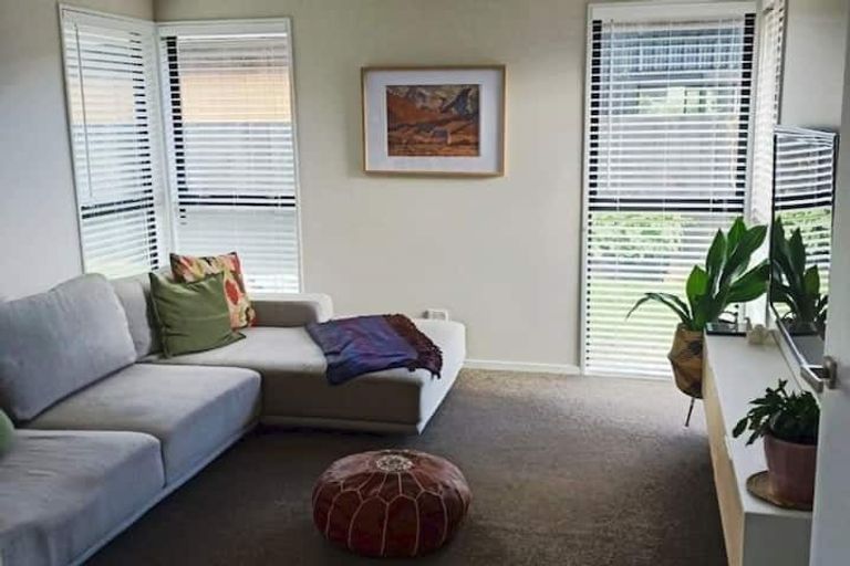 Photo of property in 11 Myles Way, Lower Shotover, Queenstown, 9304