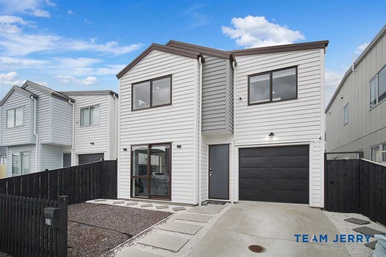 Photo of property in 69 Whare Kauri Road, Papakura, 2110