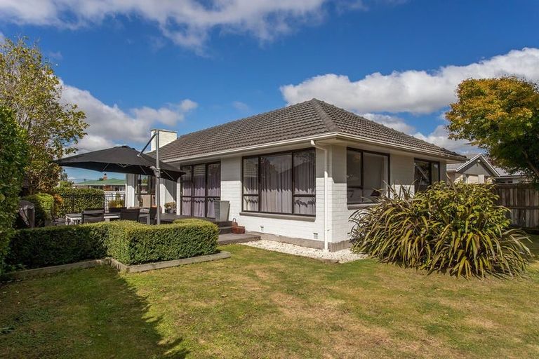 Photo of property in 81 Cotswold Avenue, Bishopdale, Christchurch, 8053