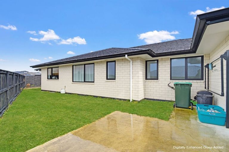 Photo of property in 29 Calder Crescent, Pokeno, 2402