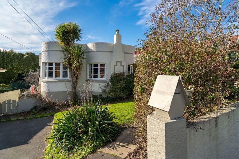 Photo of property in 33 Glendining Avenue, North East Valley, Dunedin, 9010