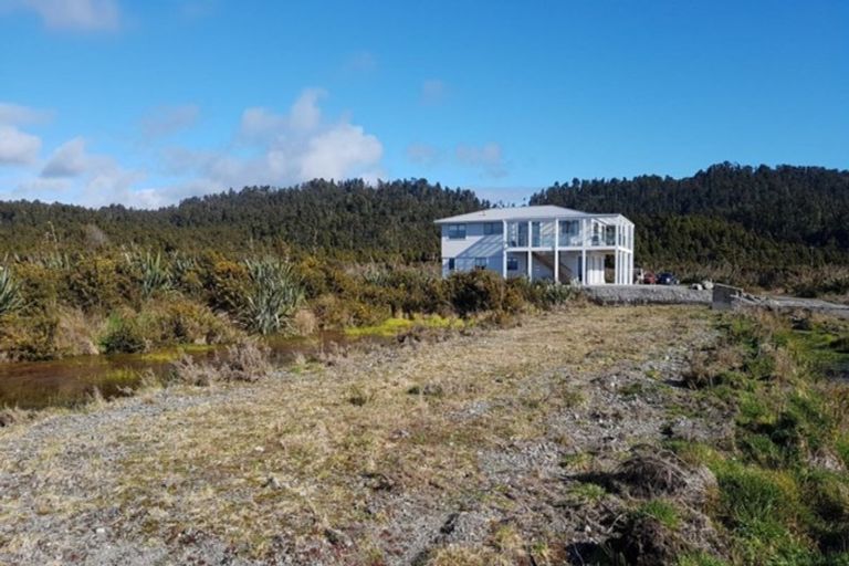 Photo of property in 17 Albert Street, Okarito, Whataroa, 7886