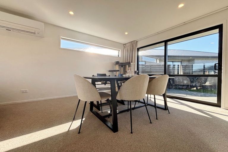 Photo of property in 4 Thomas Ellis Lane, Halswell, Christchurch, 8025
