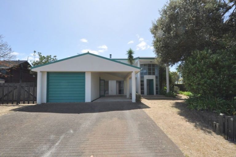 Photo of property in 16 Dunlop Drive, Pauanui, Hikuai, 3579