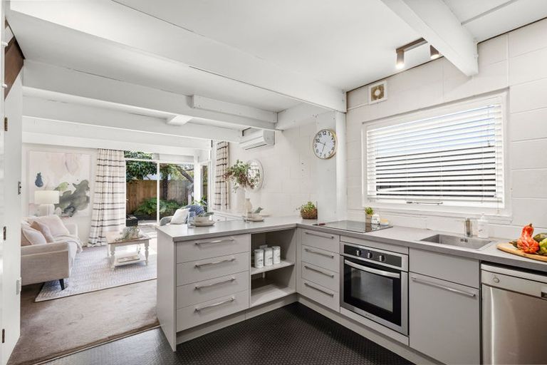 Photo of property in 8/30 Clissold Street, Merivale, Christchurch, 8014