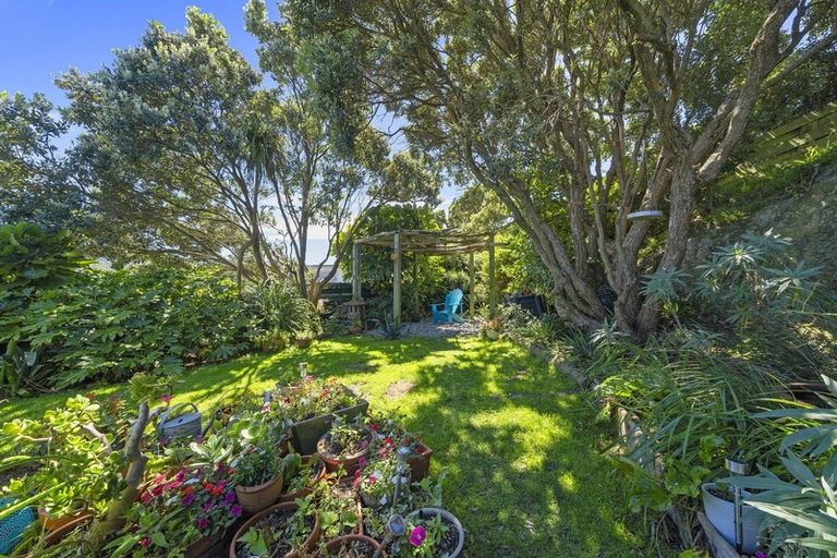 Photo of property in 39 Hudson Street, Island Bay, Wellington, 6023