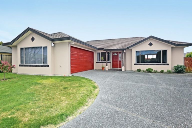 Photo of property in 6 Rosehill Way, Taradale, Napier, 4112