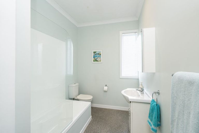 Photo of property in 50 Sydney Street, Windsor, Invercargill, 9810